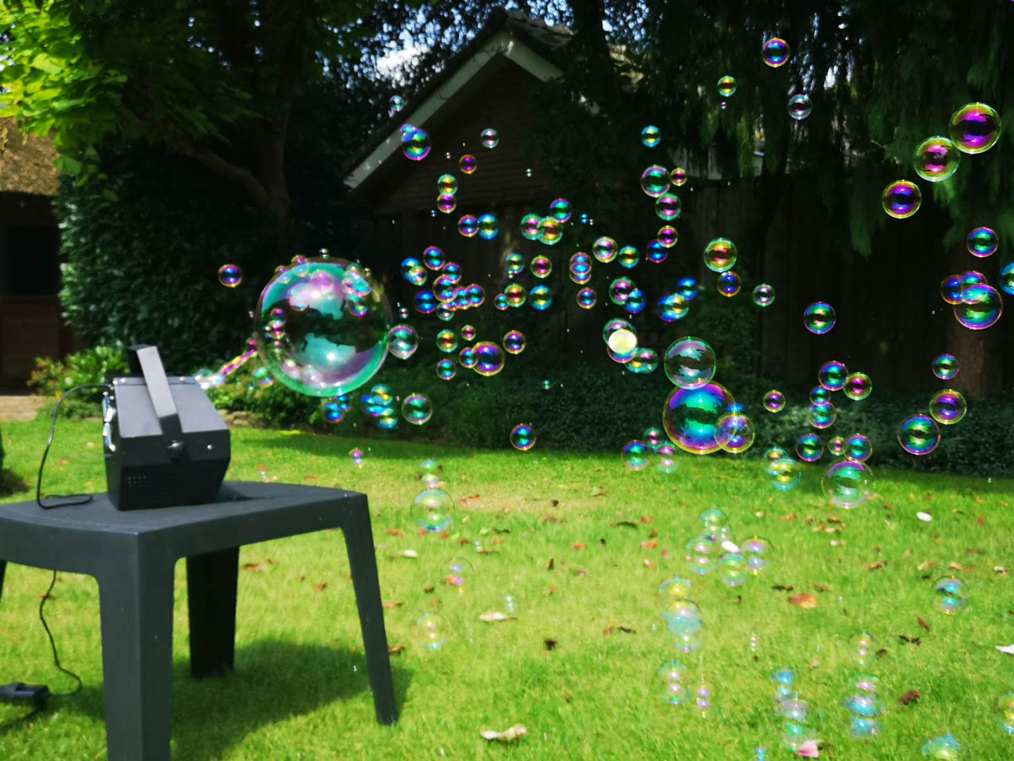 EL189063 E-Lektron B500-R Seifenblasenmaschine mit Fernbedienung inkl. 1L Fluid